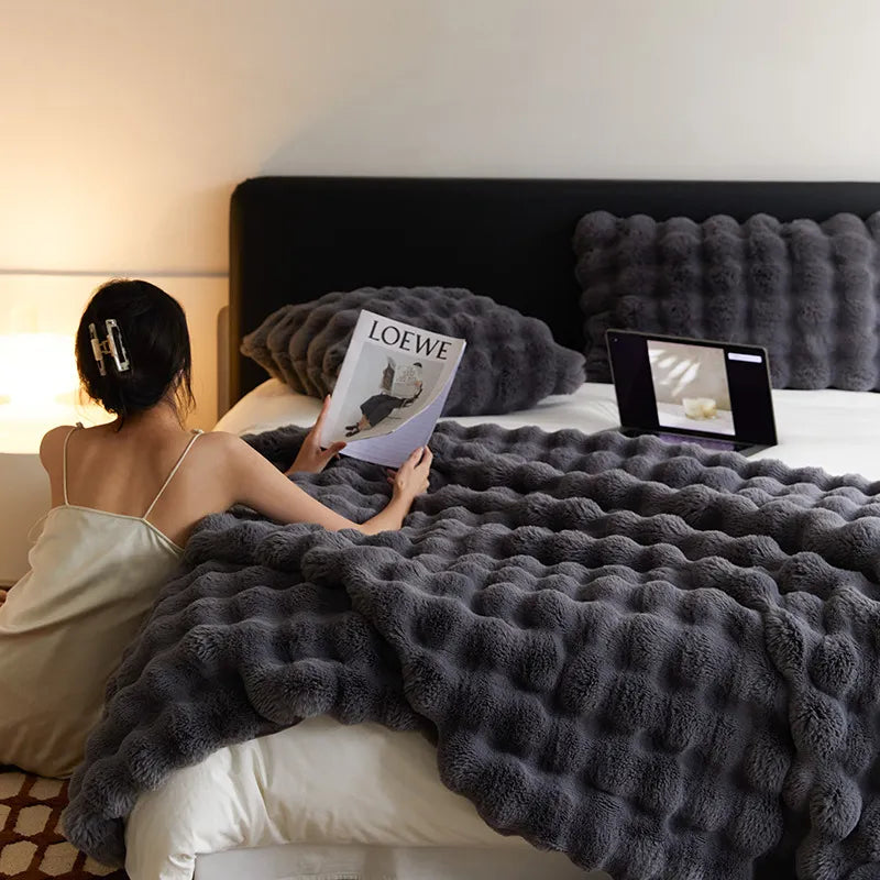 Rabbit Faux-Fur Nordic Blanket Throw